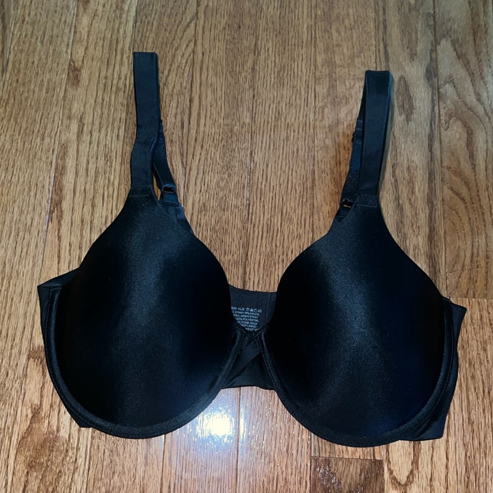 Barely There Plain Black Underwire Bra Women’s Size 36D